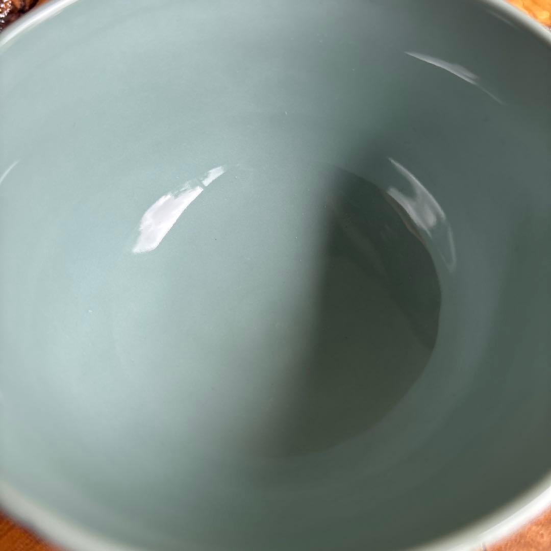 Mother Monkey Matcha Bowl by Sandai Gyokudo Kiln — Ko-Daki-Saru Iro-e on Celadon, Signed Tomobako