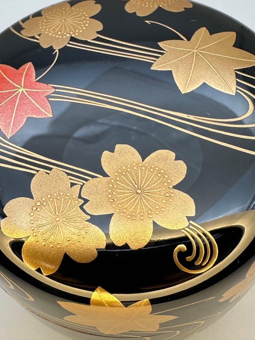 Wakashima Takao Natsume — Shunjuu Maki-e Spring & Autumn Tea Caddy | Gold Interior, Tomobako