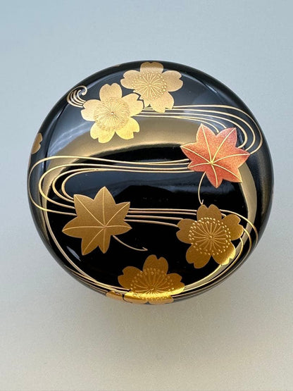Wakashima Takao Natsume — Shunjuu Maki-e Spring & Autumn Tea Caddy | Gold Interior, Tomobako