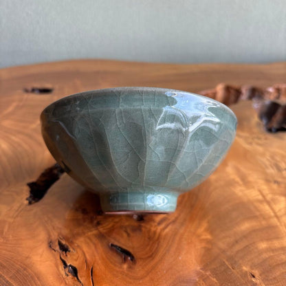 Celadon Tenmoku Chawan by Kaneno Kouga — Onomichi Arijin Kiln Jade Green Tea Bowl