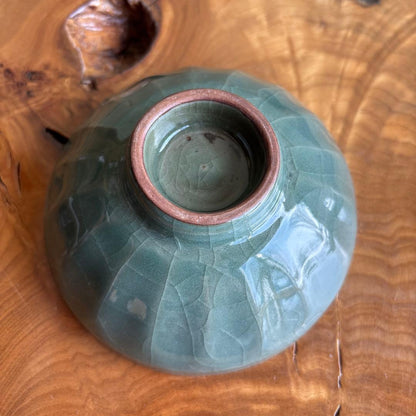 Celadon Tenmoku Chawan by Kaneno Kouga — Onomichi Arijin Kiln Jade Green Tea Bowl