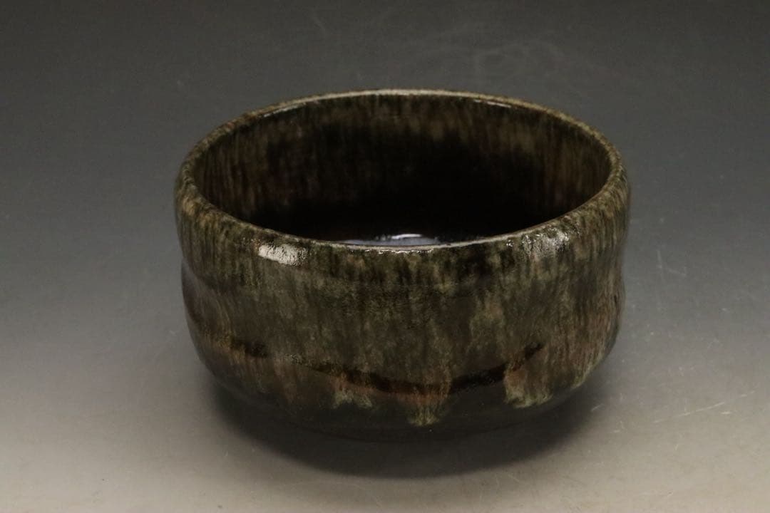 Edo Yashima-yaki Nagashi-gusuri Matcha Chawan by Mitani Rinzo — Published in Kinsei no Chawan Vol. 6, with Kuroda Totoan Sai-sei-bako