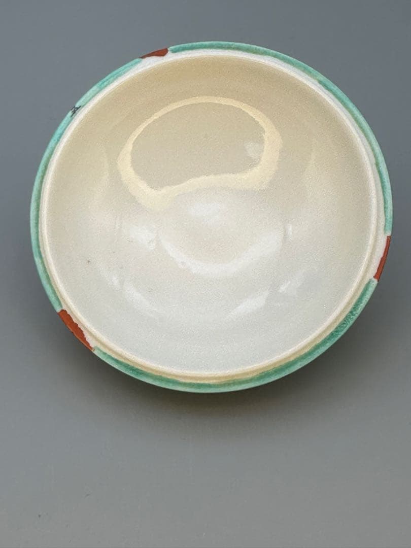 Kakiemon XIII Nigoshide Karako Kogo — Porcelain Incense Container
