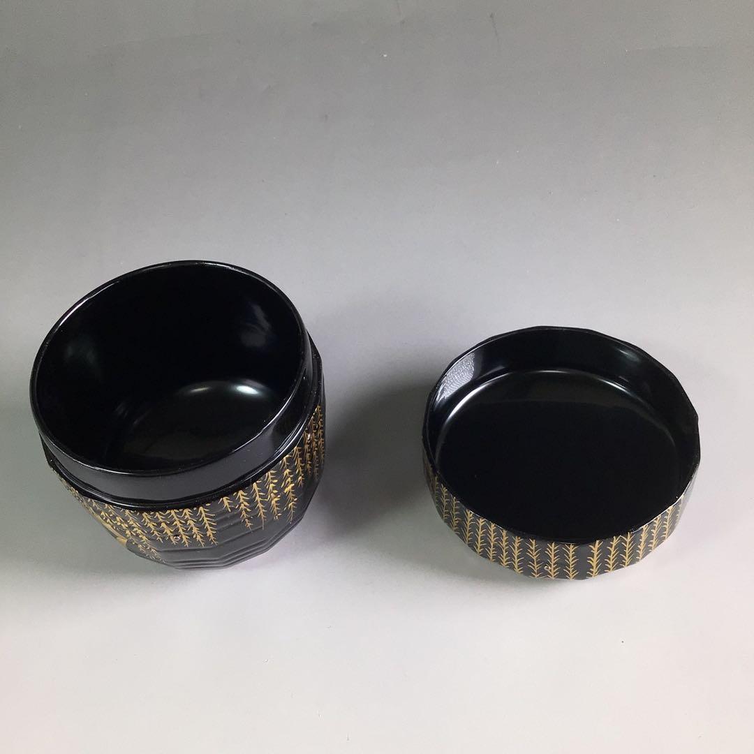 Gold Maki-e Willow Natsume by Nishimura Koho - Black Lacquer Tea Caddy with Signed Box