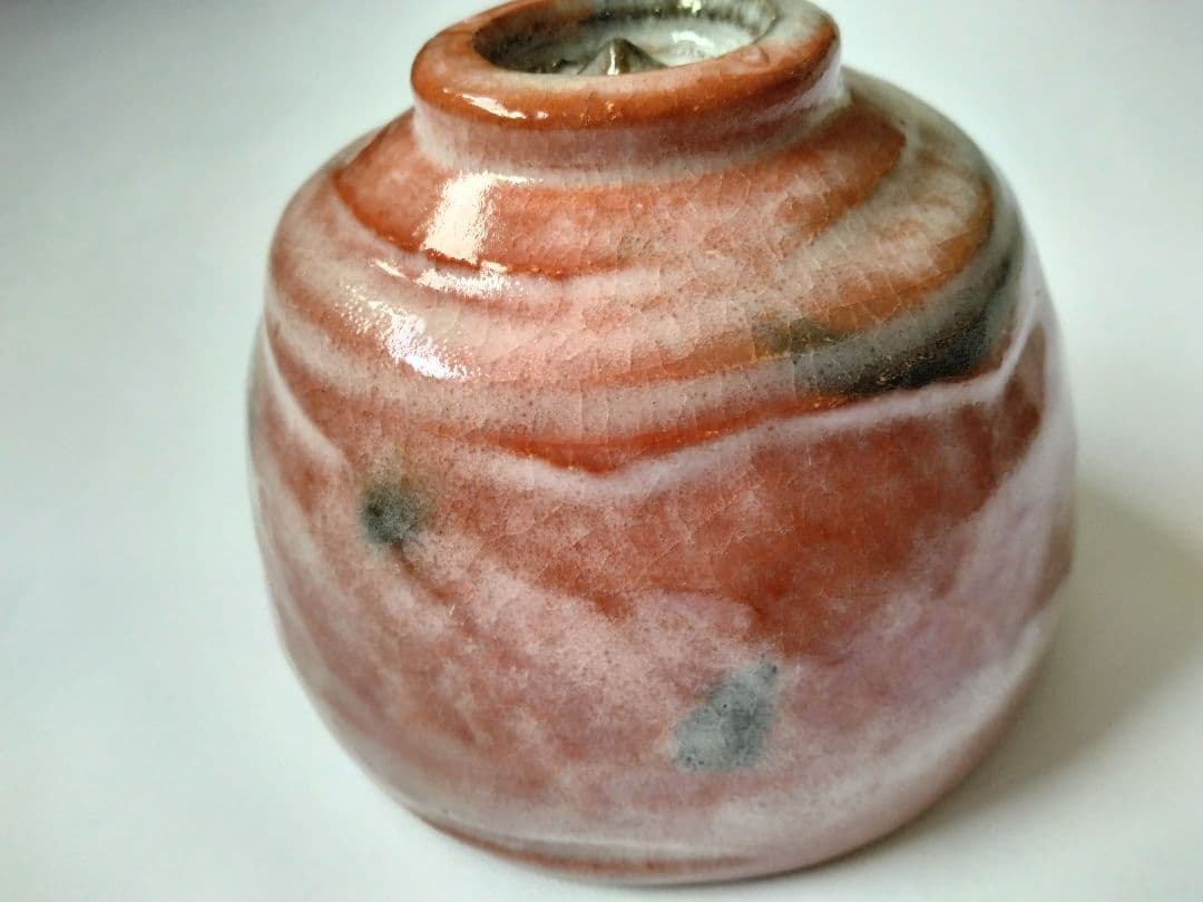 Rikyu Shichishu Kenkyo Raku Chawan by Heian Shoetsu — Yohen Glaze, Full Tomobako Set