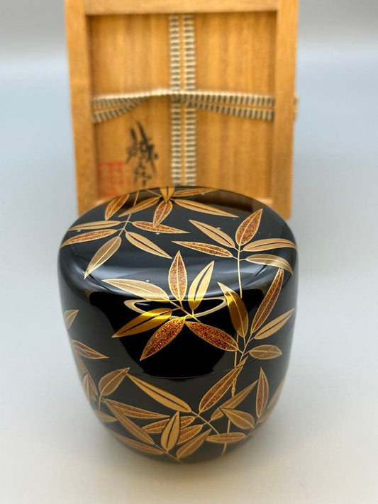 Sasa-Tsuyu Maki-e Natsume — Bamboo Grass and Dew Drops by Suzutani Tetsugoro | Nashiji Lacquer Tea Caddy