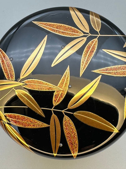 Sasa-Tsuyu Maki-e Natsume — Bamboo Grass and Dew Drops by Suzutani Tetsugoro | Nashiji Lacquer Tea Caddy