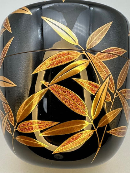 Sasa-Tsuyu Maki-e Natsume — Bamboo Grass and Dew Drops by Suzutani Tetsugoro | Nashiji Lacquer Tea Caddy