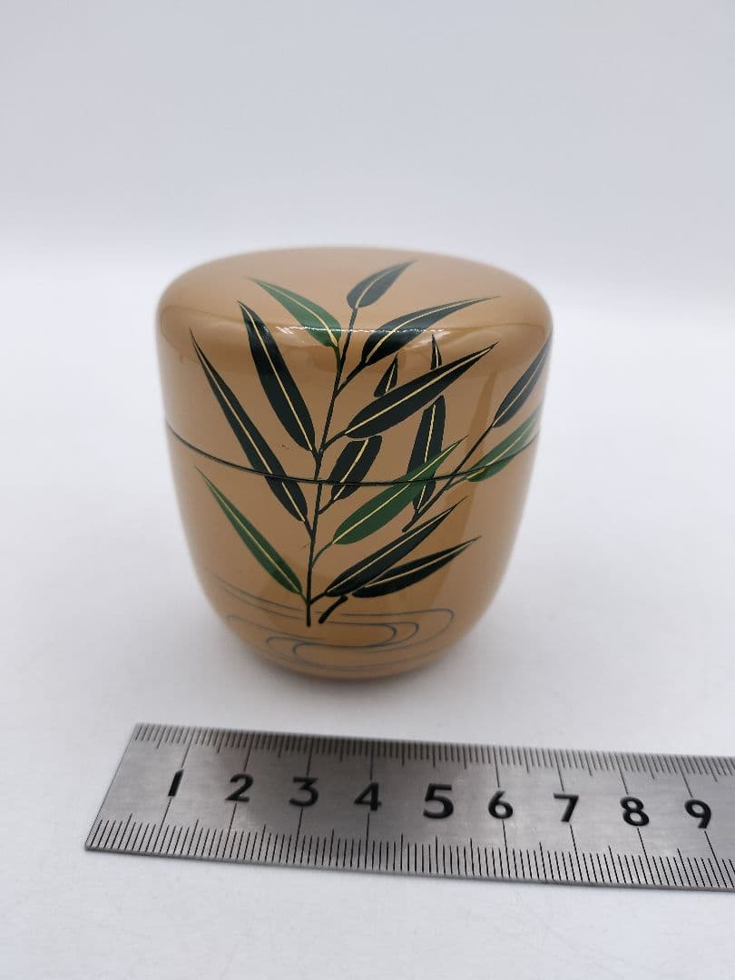 Japanese White Urushi Tea Caddy with Kingfisher Maki-e by Nakamura Kosai