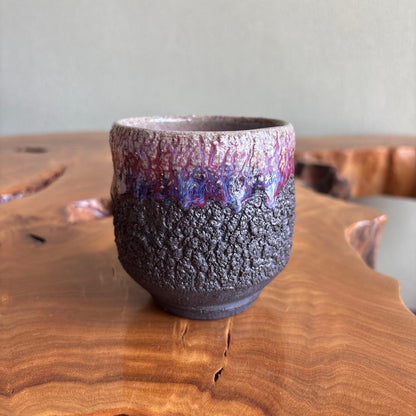 Shintsu Yunomi | Volcanic Texture Purple-Blue Kiln-Change Glaze | Signed Box | Tea Cup