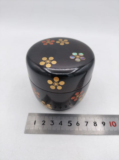 Rikyu-ume Maki-e Large Tea Caddy by Sakashita Yuho — Yamanaka Lacquer, Signed Box, New Unused