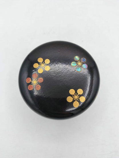 Rikyu-ume Maki-e Large Tea Caddy by Sakashita Yuho — Yamanaka Lacquer, Signed Box, New Unused