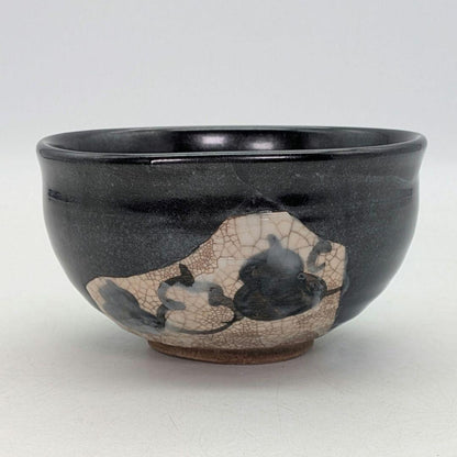 Kuro-Oribe Chawan by Mizuno Juzan — Black and Shino Two-Zone Matcha Bowl, Tomobako