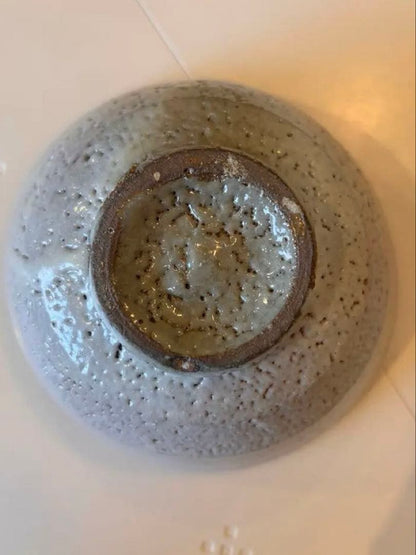 Oka Shoichiro Ash Glaze Ido Chawan Rakuro Kiln — Gray-Green Hai-yu Tea Bowl w/ Tomobako
