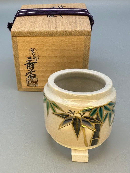 Bamboo Futaoki Lid Rest by Makuzu Kosai — Kyoto Kinrande Porcelain Tea Ceremony Utensil