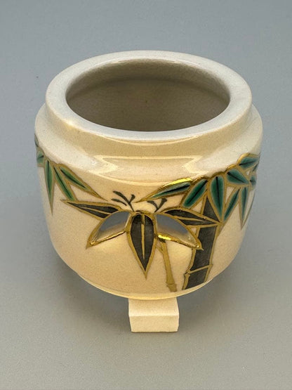Bamboo Futaoki Lid Rest by Makuzu Kosai — Kyoto Kinrande Porcelain Tea Ceremony Utensil