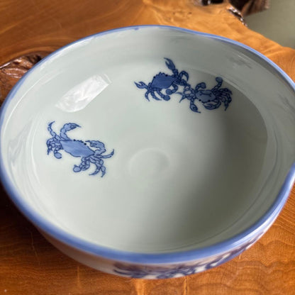 Tezuka Shodo — Ko-sometsuke Crab Chawan, Celadon, Tomobako