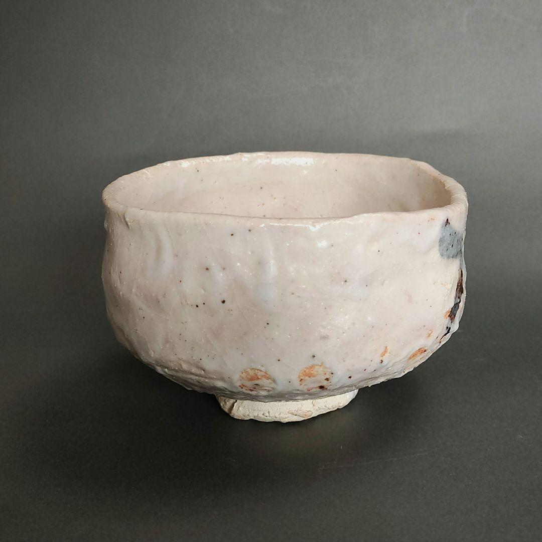 Ando Minoru E-Shino Tea Bowl - Iron Lattice Motif Mino Chawan with Box