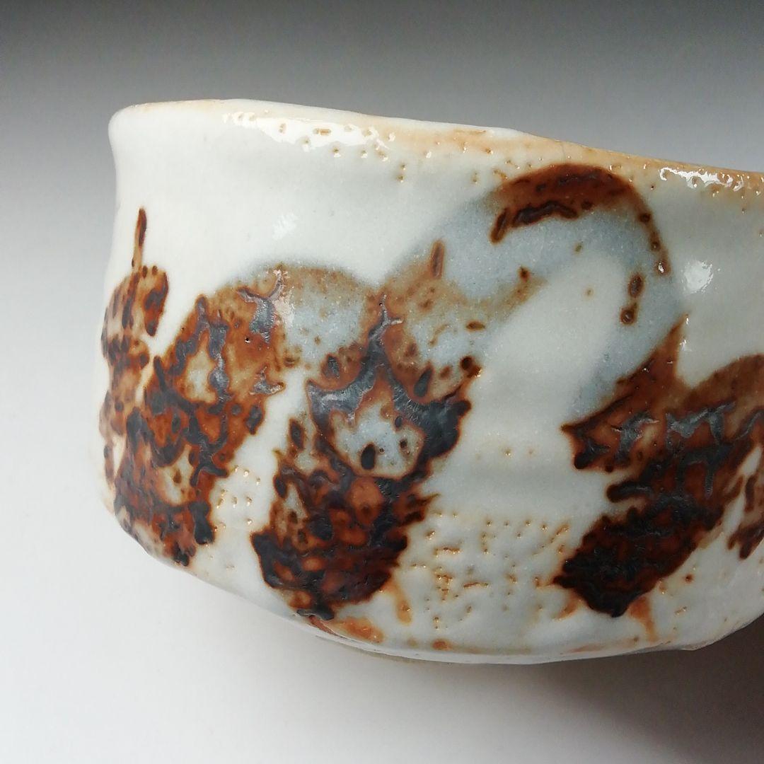 Shino Ware Tea Bowl by Tanaka Genya - Kikuizumi Kiln E-Shino Chawan with Signed Box