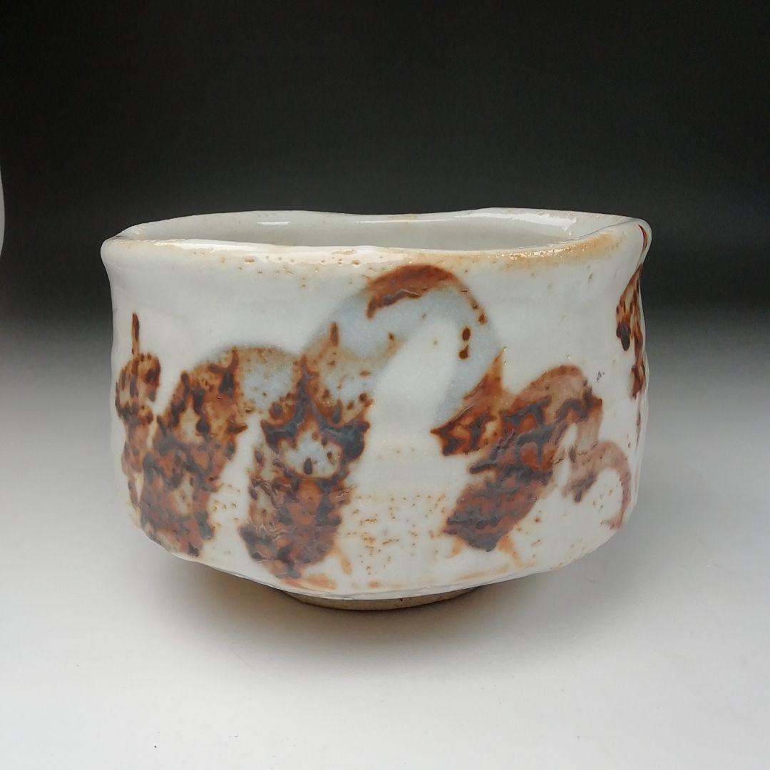 Shino Ware Tea Bowl by Tanaka Genya - Kikuizumi Kiln E-Shino Chawan with Signed Box
