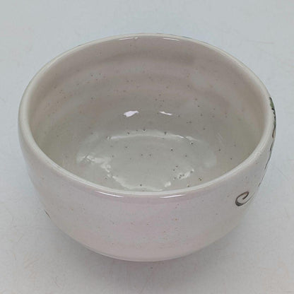 Iro-e Grape Vine Tea Bowl by Rikiishi Shunji — Polychrome Mashiko Chawan