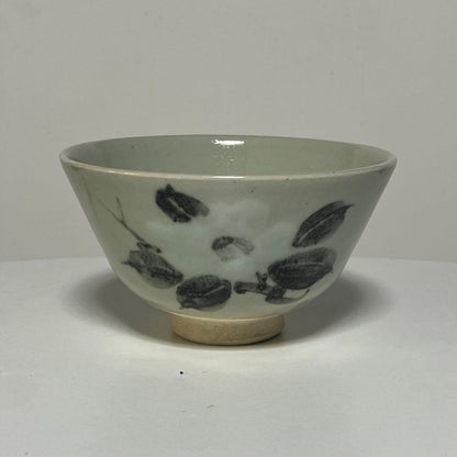 Izushi Porcelain Matcha Bowl by Housen Kiln — Blue-Grey Leaf Motif, Signed Wood Box