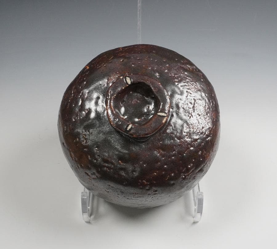 Kano Hakuo Tea Bowl "Houn" — Black Raku, Named Work, Tomobako