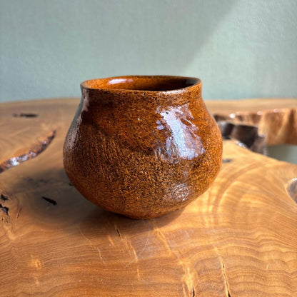 Ōhi Ware Kensui — Ame-yū Waste-Water Vessel by Ōhi Tōki, Kanazawa
