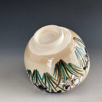 Iris Chawan Tea Bowl by Kinkozan Koho — Iro-e Kakitsubata Kyoto Ware with Original Signed Box