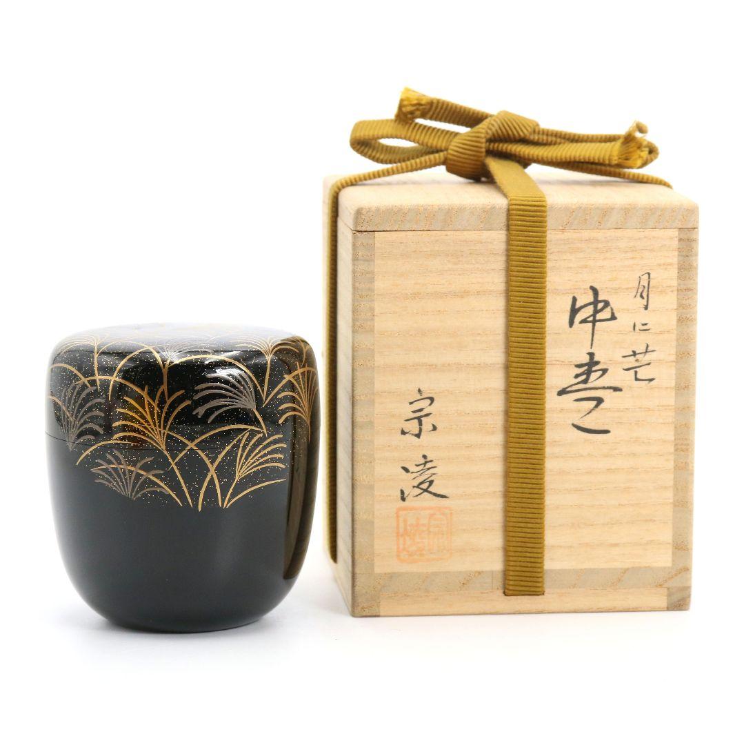 Musashino Maki-e Lacquer Tea Caddy by Tanaka Soryo — Natsume