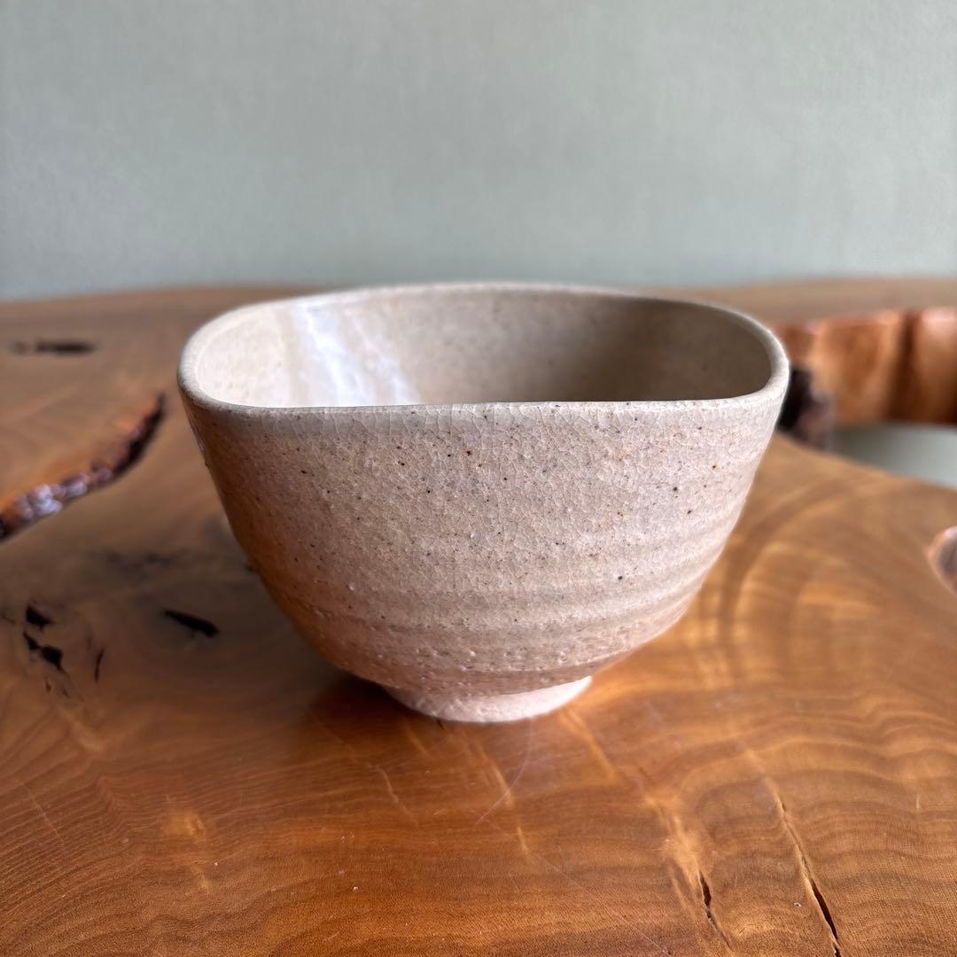 Kohiki Square Tea Bowl by Okumura Koichi - Japanese Matcha Chawan Shihō-Chawan with Signed Box