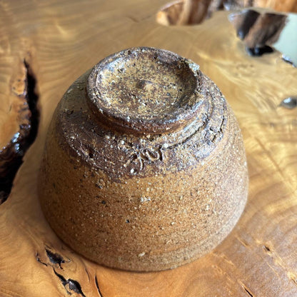 Echizen-yaki Tea Bowl from Genpingama Kiln — Iron Stoneware Wabi Chawan