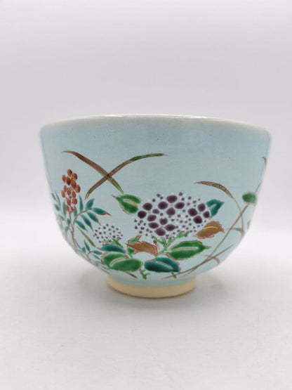 Four Seasons Floral Tea Bowl by Nakamura Ryōji — Ash Glaze, Overglaze Enamel, Kyoto Tradition