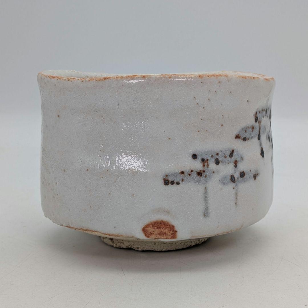 Shino Chawan by Sato Kayu — Iron-Painted Mino Matcha Bowl, Signed Box