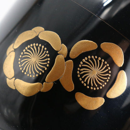 Naka-Natsume by Sakashita Yuho — Afure-Ume Plum Maki-e, Ryoryosai-Gonomi, Tomobako