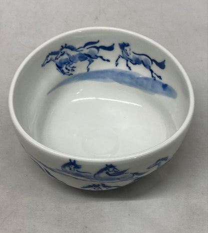 Blue White Galloping Horses Tea Bowl by Terao Tosho - Kyo-yaki Sometsuke Chawan