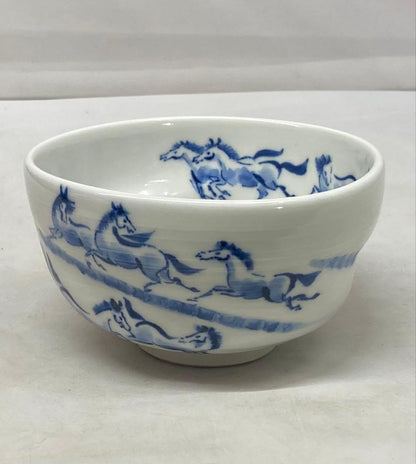 Blue White Galloping Horses Tea Bowl by Terao Tosho - Kyo-yaki Sometsuke Chawan
