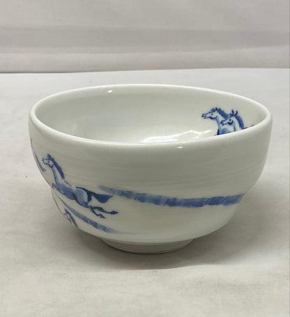 Blue White Galloping Horses Tea Bowl by Terao Tosho - Kyo-yaki Sometsuke Chawan