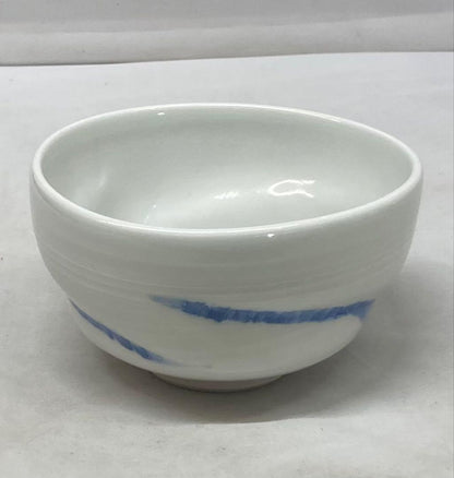 Blue White Galloping Horses Tea Bowl by Terao Tosho - Kyo-yaki Sometsuke Chawan