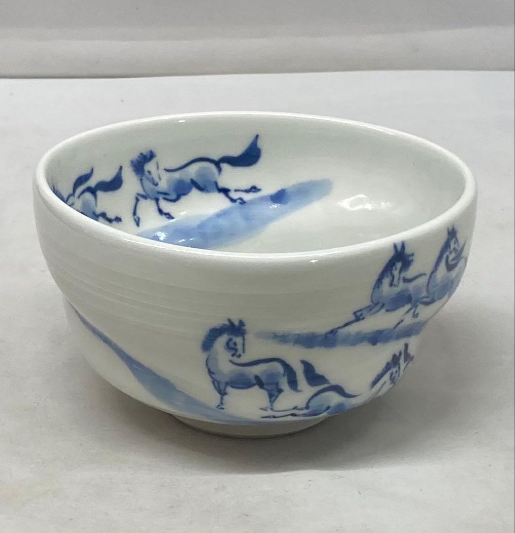 Blue White Galloping Horses Tea Bowl by Terao Tosho - Kyo-yaki Sometsuke Chawan