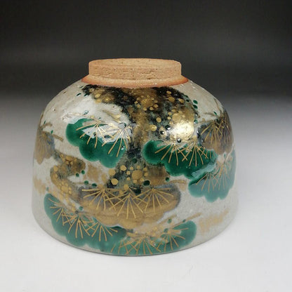 Ash Glaze Old Pine Tea Bowl by Somayama Keigetsu - Kyoto Ware Enamel