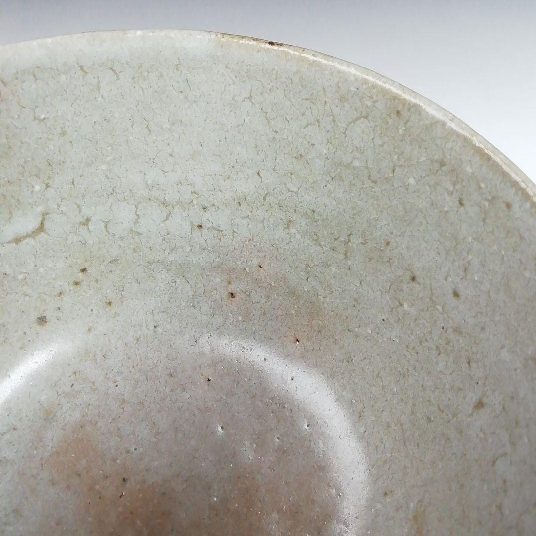 Ash Glaze Old Pine Tea Bowl by Somayama Keigetsu - Kyoto Ware Enamel