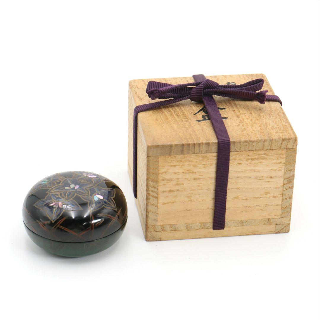 Zonsei-nuri Lacquer Incense Container by Asahi Koen — Raden Floral