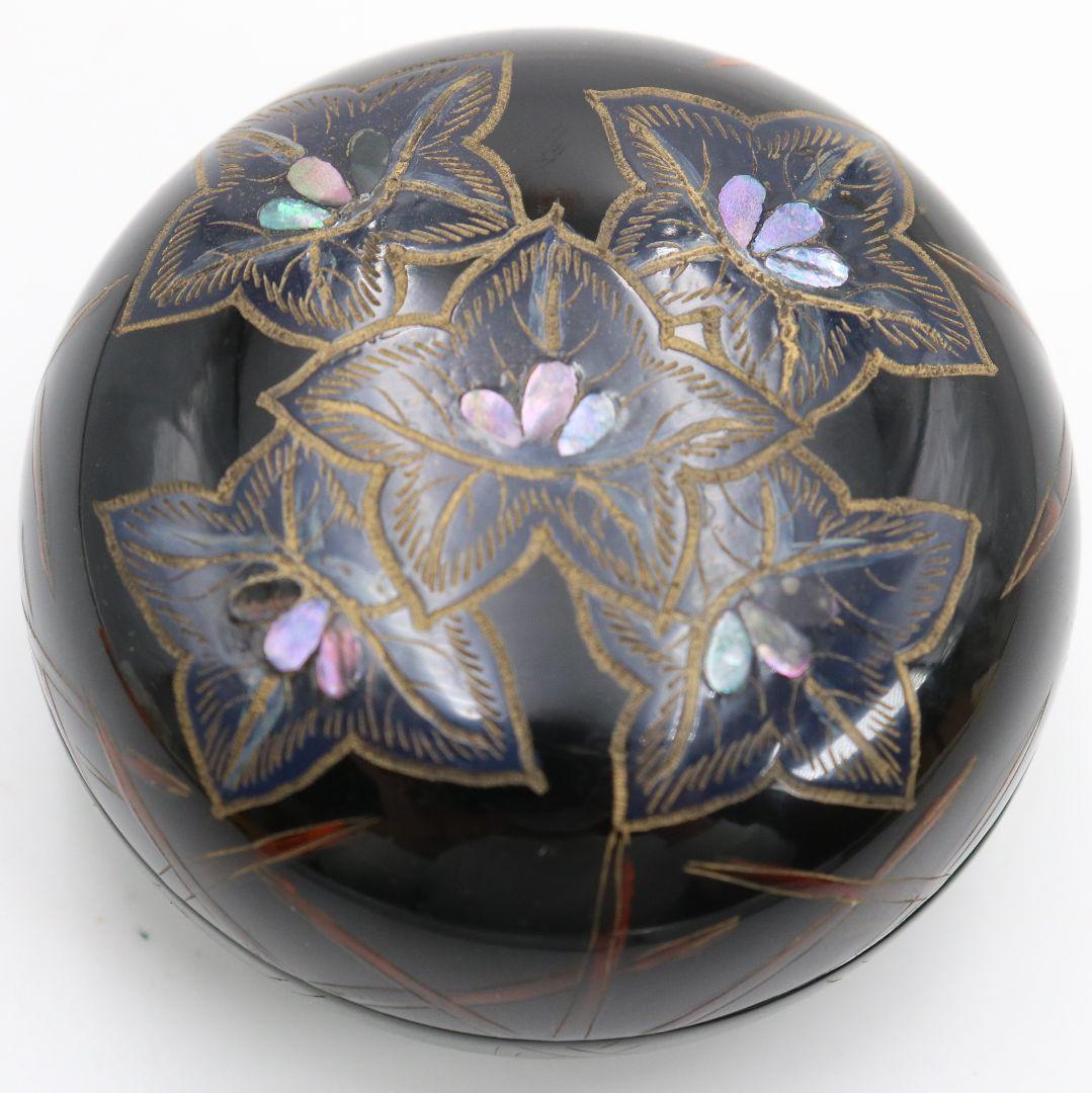 Zonsei-nuri Lacquer Incense Container by Asahi Koen — Raden Floral