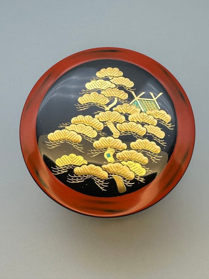 Sumiyoshi Maki-e Lacquer Tea Caddy by Wada Juho — Natsume
