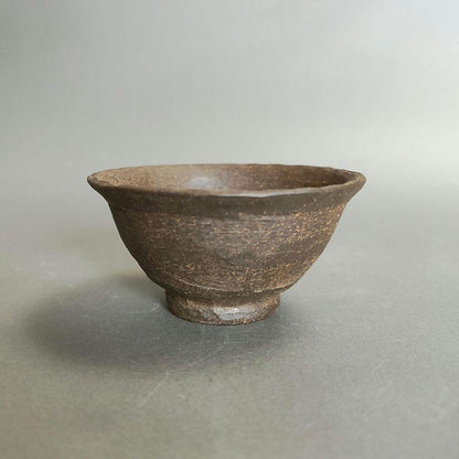 Sasaoka Shunzan Banko Ware Guinomi - Dark Yakishime Sake Cup from Mie Prefecture