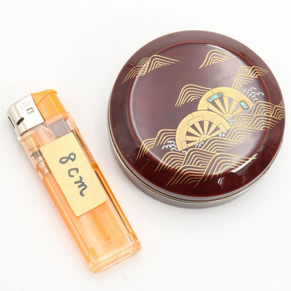 Tame-nuri Lacquer Kogo Incense Box by Sasaki Reiho — Genjiguruma Maki-e with Aogai & Tin Rim