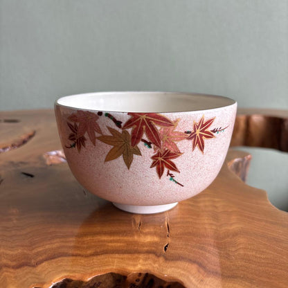 Ninsei Style Momiji Tea Bowl by Kawazoe Juraku - Kyo-yaki Autumn Maple Chawan with Tomobako