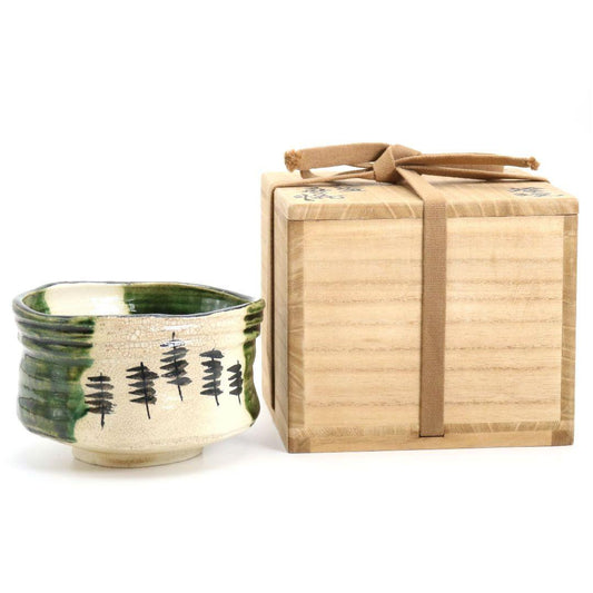 Oribe Tea Bowl by Arakawa Toyozo — Living National Treasure Mino Chawan with Signed Box