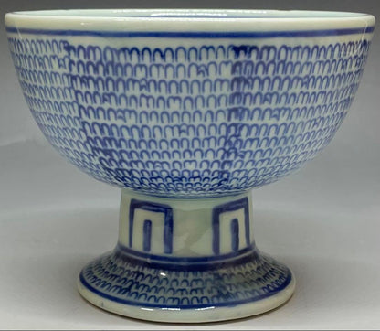 Ko-Imari Sometsuke Haisen Pedestal Bowl | Edo Period Blue and White Porcelain
